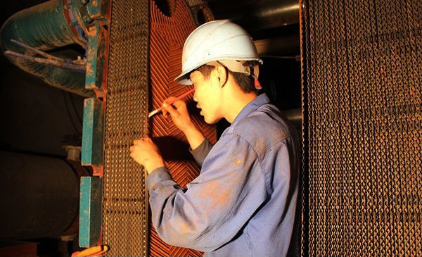 板式換熱器出現外漏、串液故障的維修方法